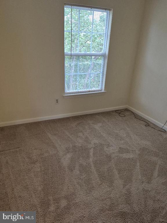 Building Photo - 45541 Clear Spring Terrace