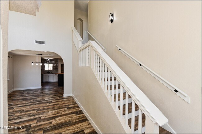 Building Photo - 3413 Tea Rose Pl