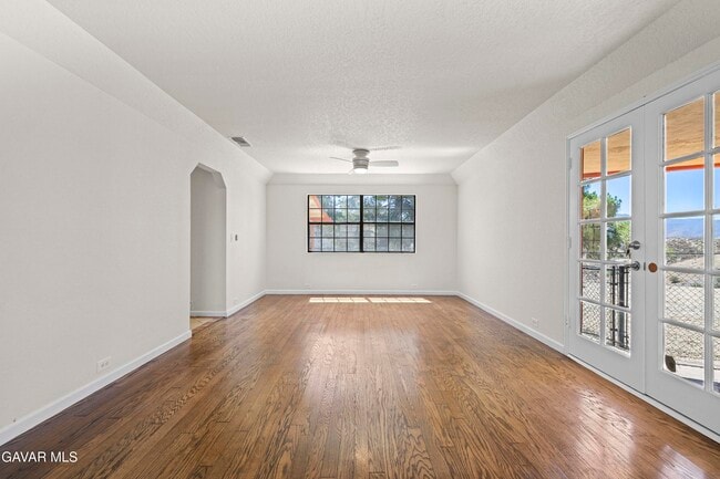 Building Photo - 13620 Pales Rd