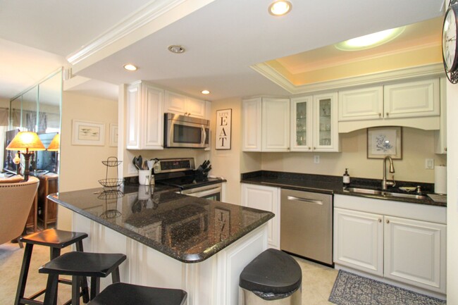 Building Photo - ** 2/2 ON THE BEACH CONDO WITH SPECTACULAR...