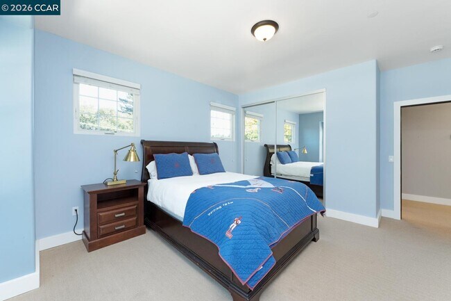 Building Photo - 3898 Happy Valley Rd