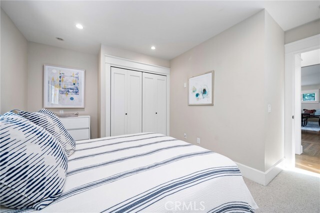 Building Photo - 531 De Anza Dr