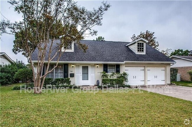 Building Photo - 739 Loganwood Ave