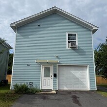 Building Photo - 2 Bedroom 1 Bath House