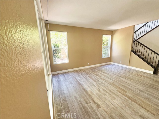 Building Photo - 5 Halcyon Ln