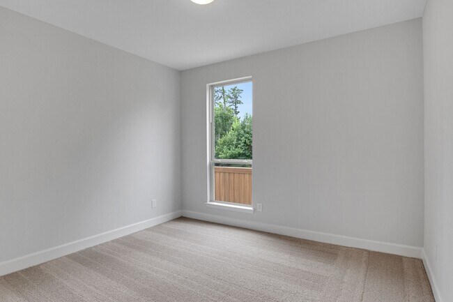 Building Photo - 8546 Burdekin Rd