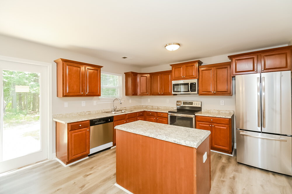 Building Photo - 2113 Anchor Ct