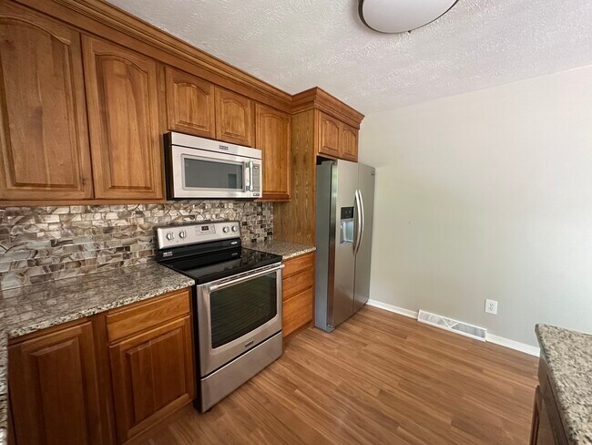 Building Photo - 8867 Lutz Ave NW