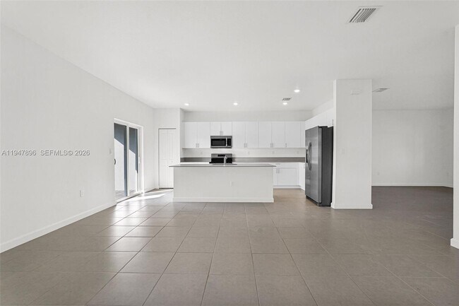 Building Photo - 27210 SW 159th Path