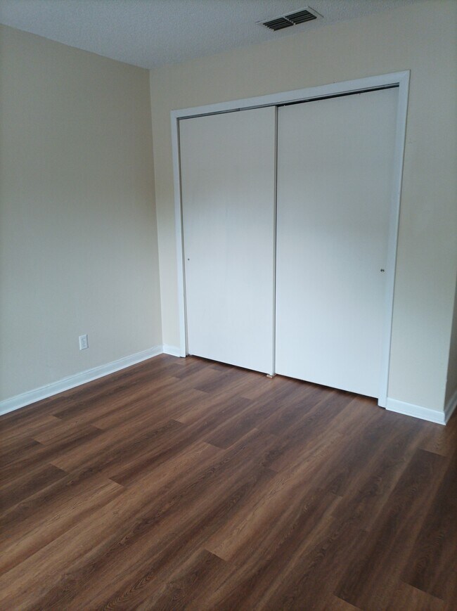 Building Photo - 7756 62nd Way N