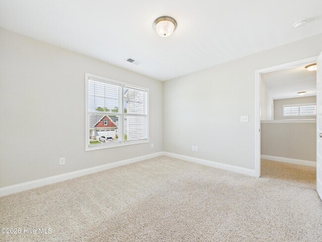 Building Photo - 478 Atwood Dr