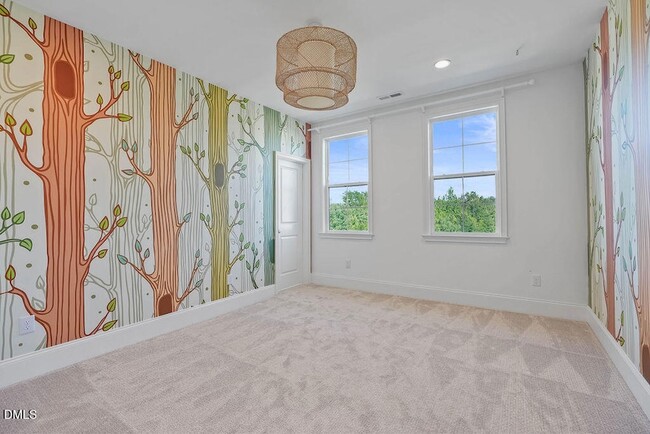 Building Photo - 3438 Snowbed Ridge Dr