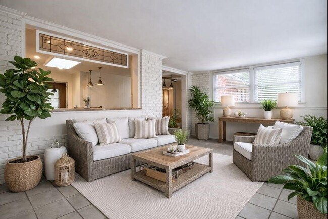 Building Photo - 2731 Hilo Ct