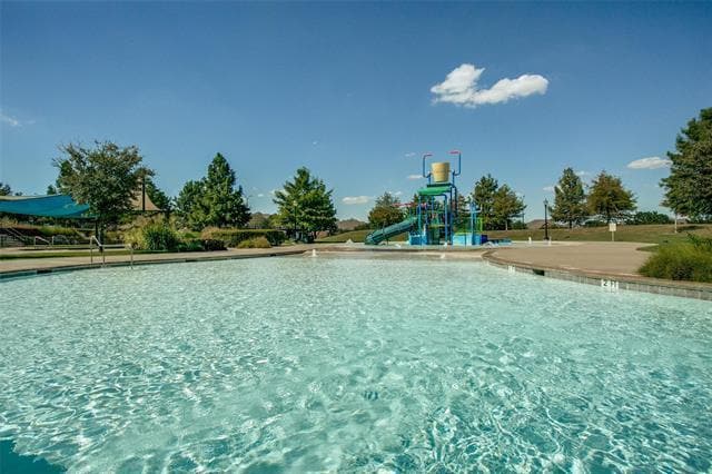 Building Photo - 9717 Delmonico Dr