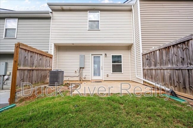 Building Photo - 2718 Wind Gap Dr