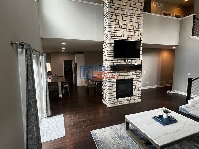 Building Photo - 2907 Photon Ct