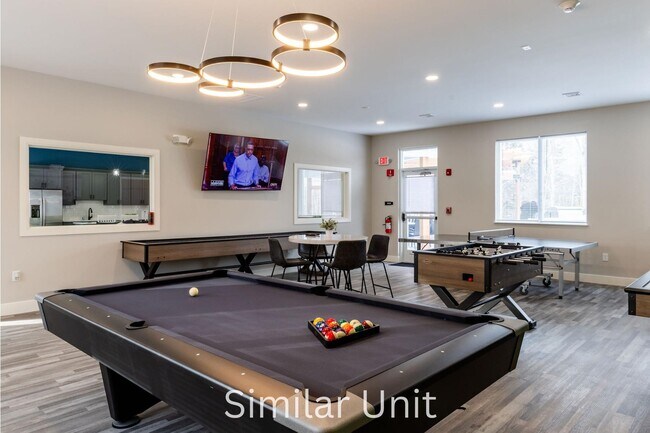 Building Photo - 12 Marco Ln