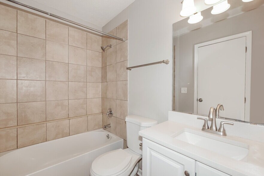 Building Photo - 7740 Kenetta Ct