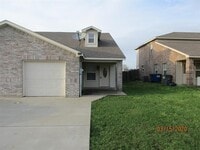 Building Photo - 908 Parkplace Ridge