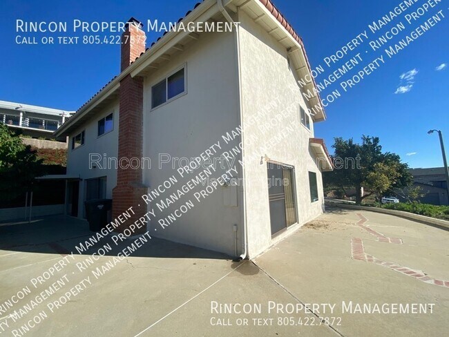 Building Photo - 555 Skyline Rd