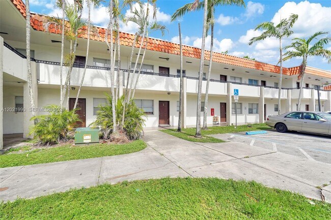 Building Photo - 400 NW 65th Ave