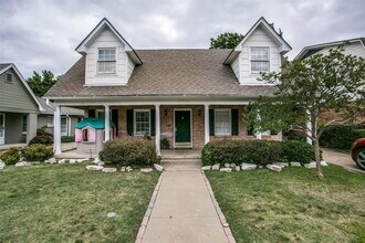 Building Photo - 3724 Granada Ave