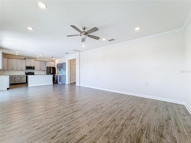 Building Photo - 11939 Satire St