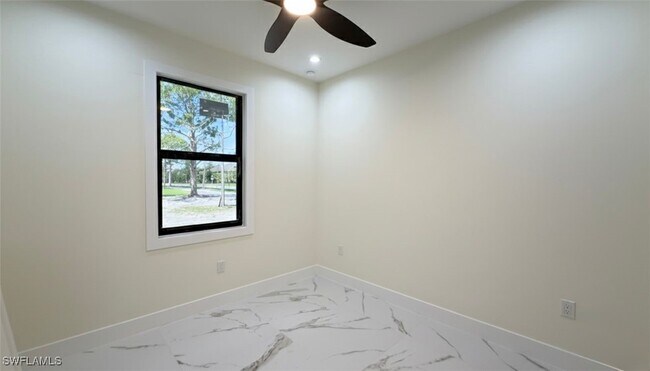 Building Photo - 1821 Desoto Blvd N