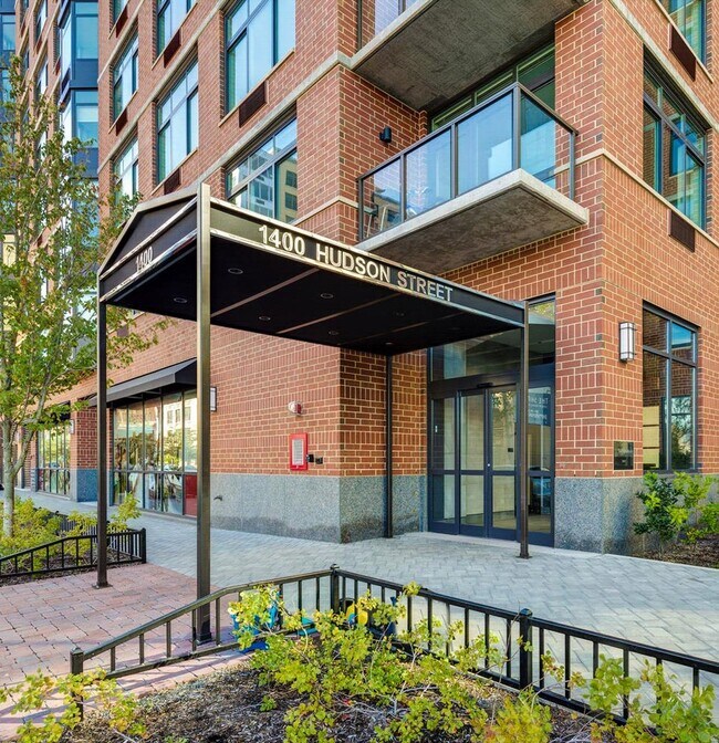 Building Photo - 1400 Hudson St
