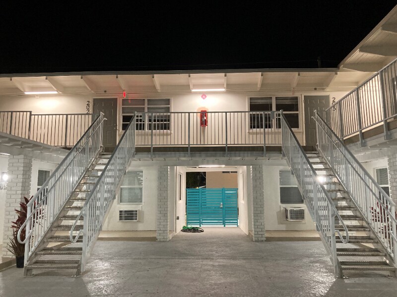 Building Photo - 3507 Broadway