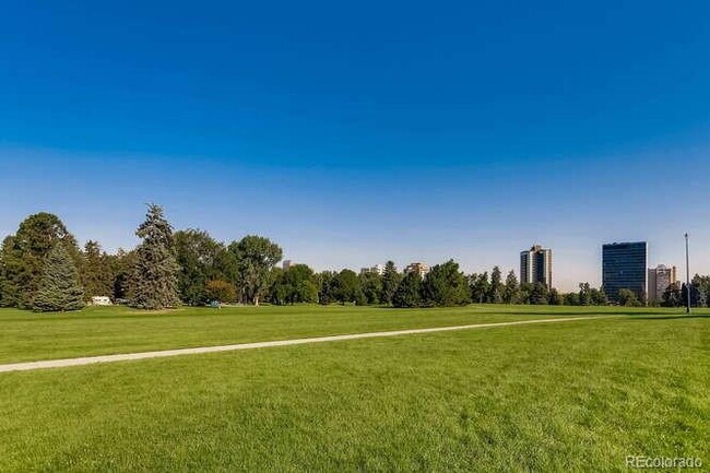 Building Photo - Immediate Availability! Overlook Cheesman ...