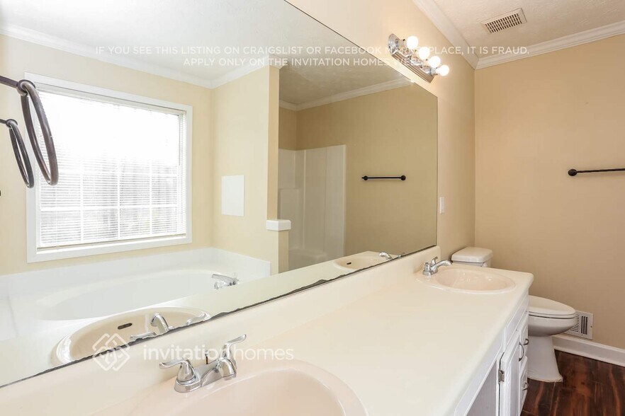 Building Photo - 75 Autumn Cove