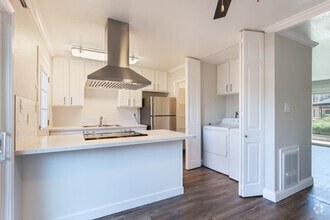 Interior Photo - Park Tower Apartments