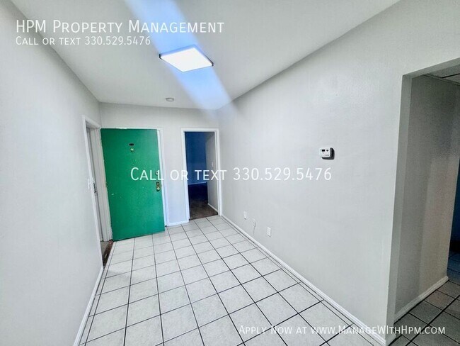 Building Photo - 3310 Warrensville Center Rd