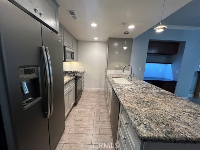 Primary Photo - 11630 Warner Ave