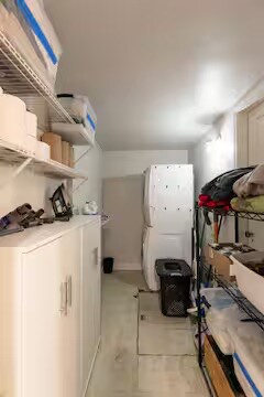 Laundry and Utility - 4701 Meade St