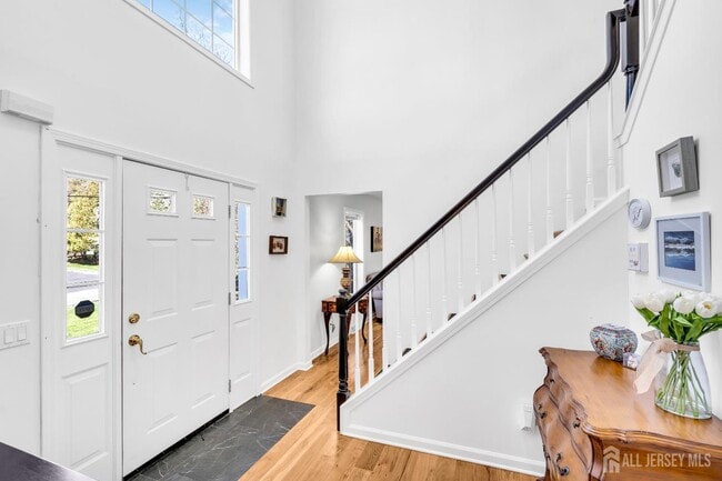 Building Photo - 108 Miller Ave