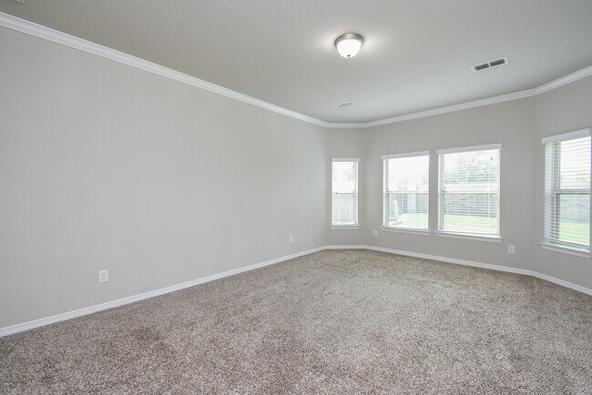 Building Photo - 4355 Thornapple Hills Ct