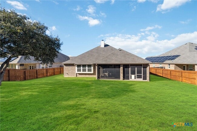 Building Photo - 8402 Ridge Crest Dr