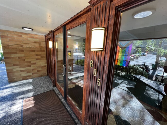 Interior Photo - Sheffield Apts.