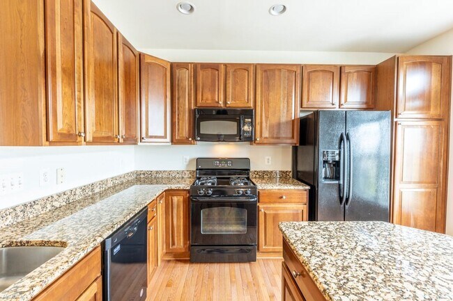Building Photo - 3 br, 2 bath House - 2042 Lockwood Drive