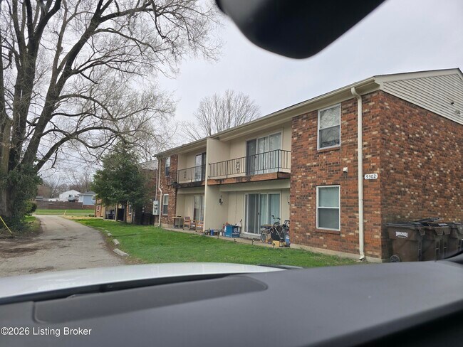 Building Photo - 2831 Goose Creek Rd