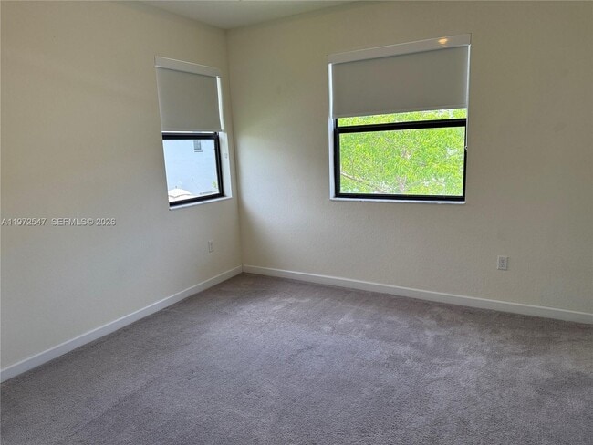 Building Photo - 10623 West 33rd Ct