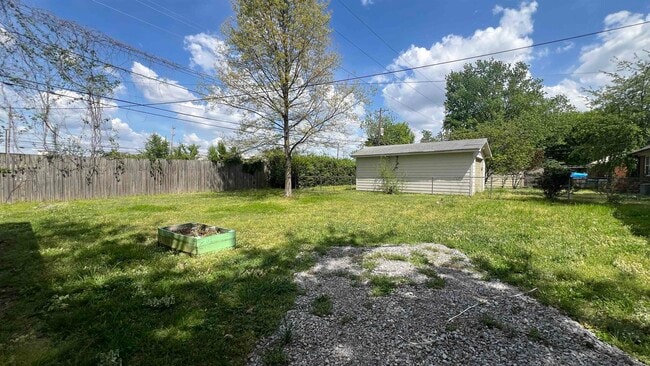 Building Photo - 4868 Southern Ave