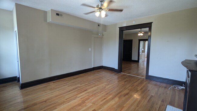 Building Photo - 2201-2203 Jules Street