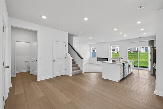 Building Photo - 14425 Allerton Way