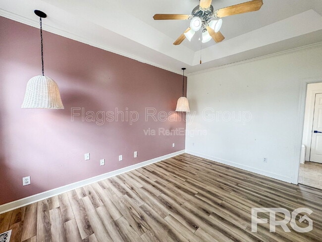 Building Photo - 115 Remount Rd