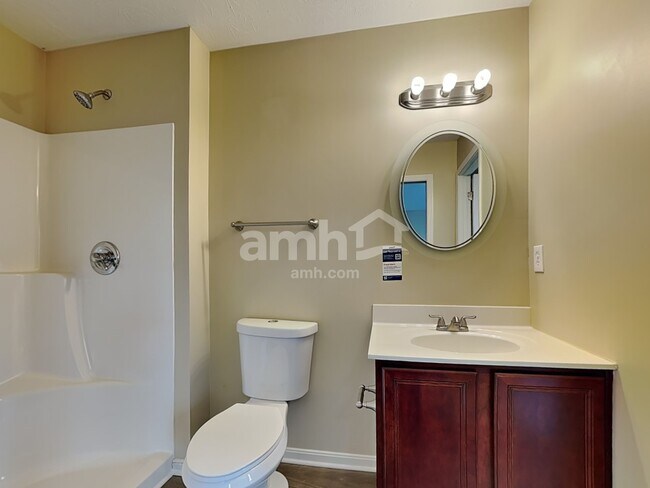 Building Photo - 10654 Sinclair Dr