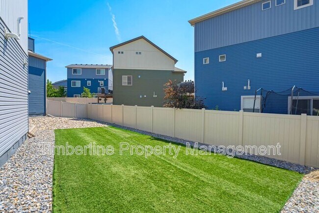 Building Photo - 6020 Ashmore Ln