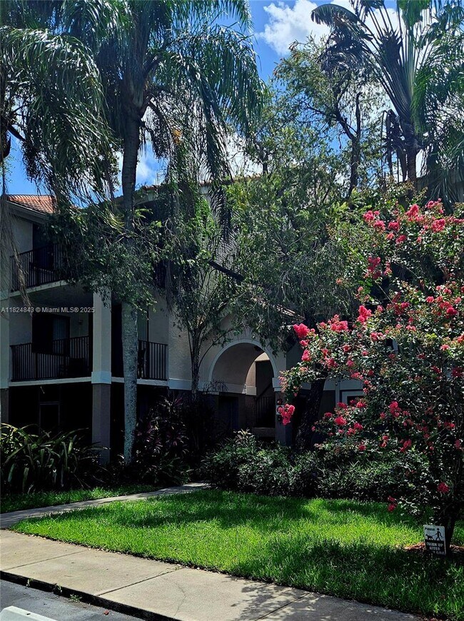 Primary Photo - 10121 W Sunrise Blvd